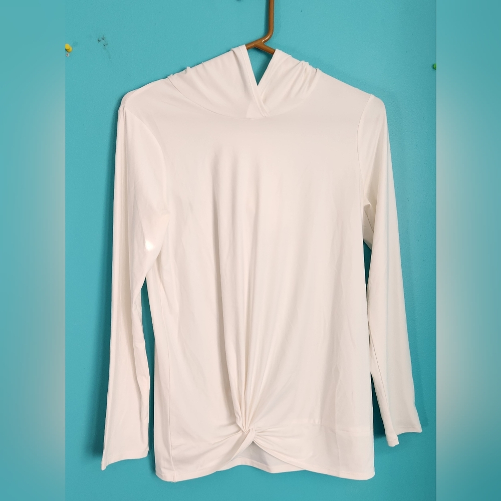 DSG Long Sleeve White Hooded pullover top Size XL (16)